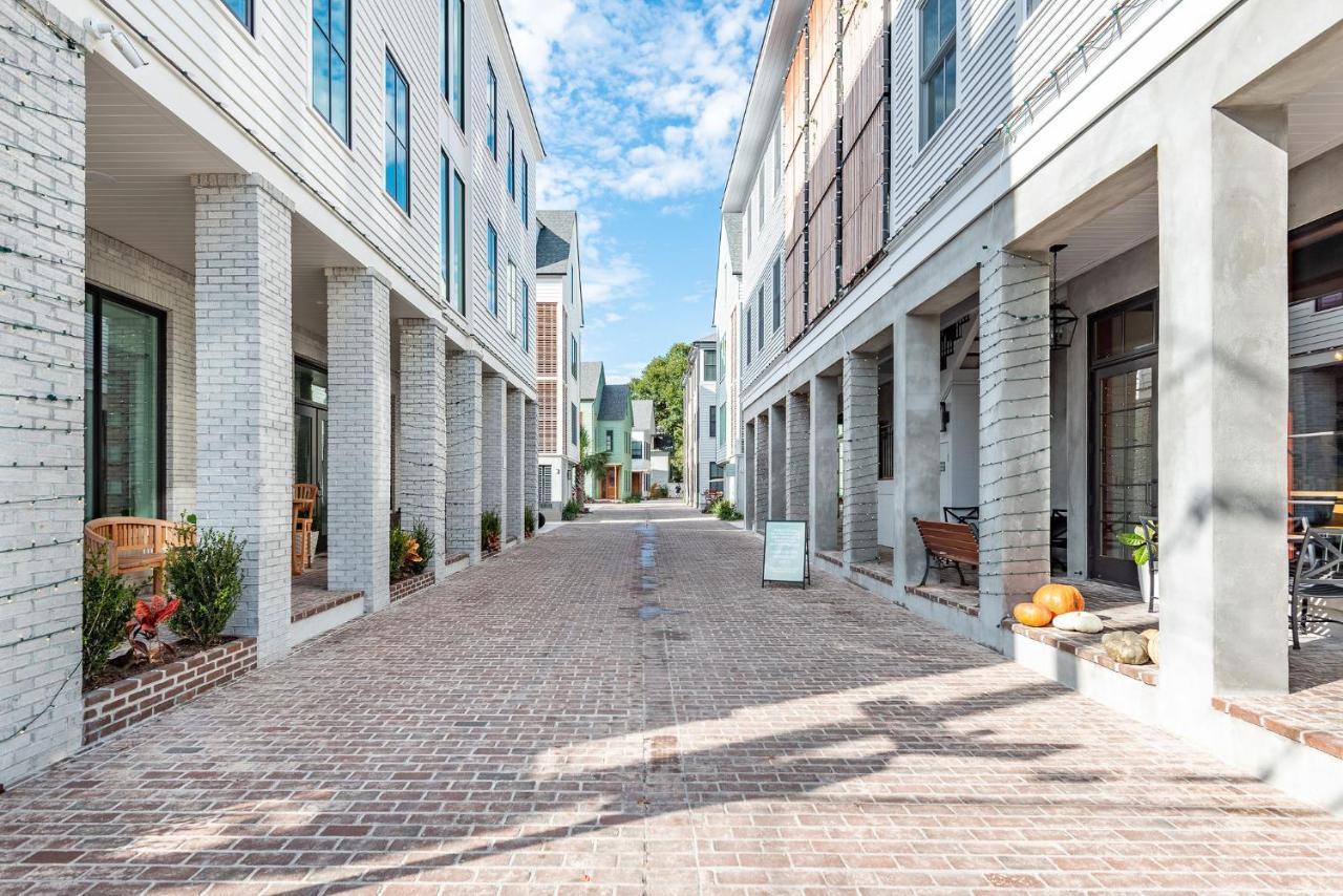 The Palm Suite At 124 Spring Charleston Exterior photo
